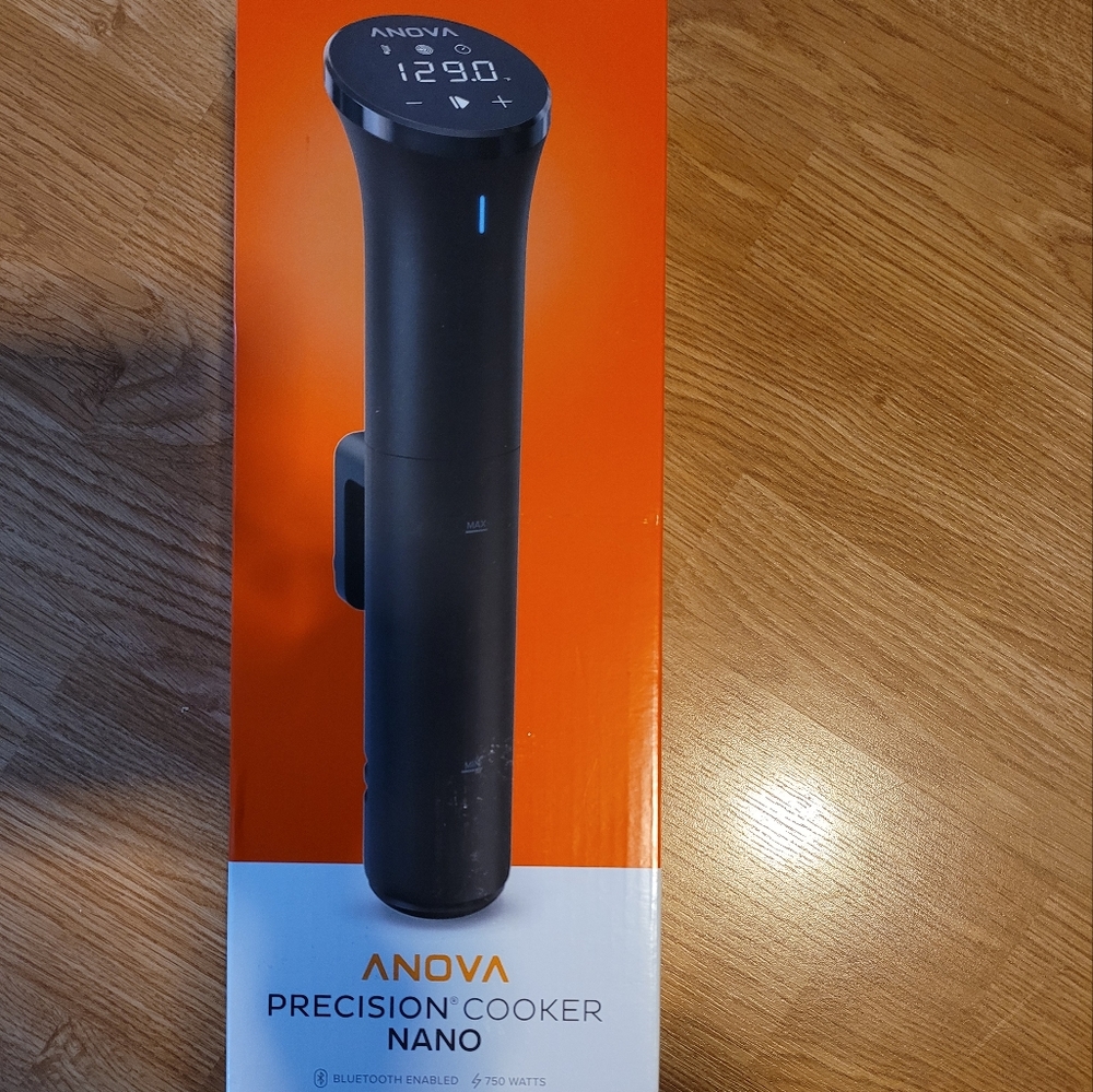 Anova precision cooker